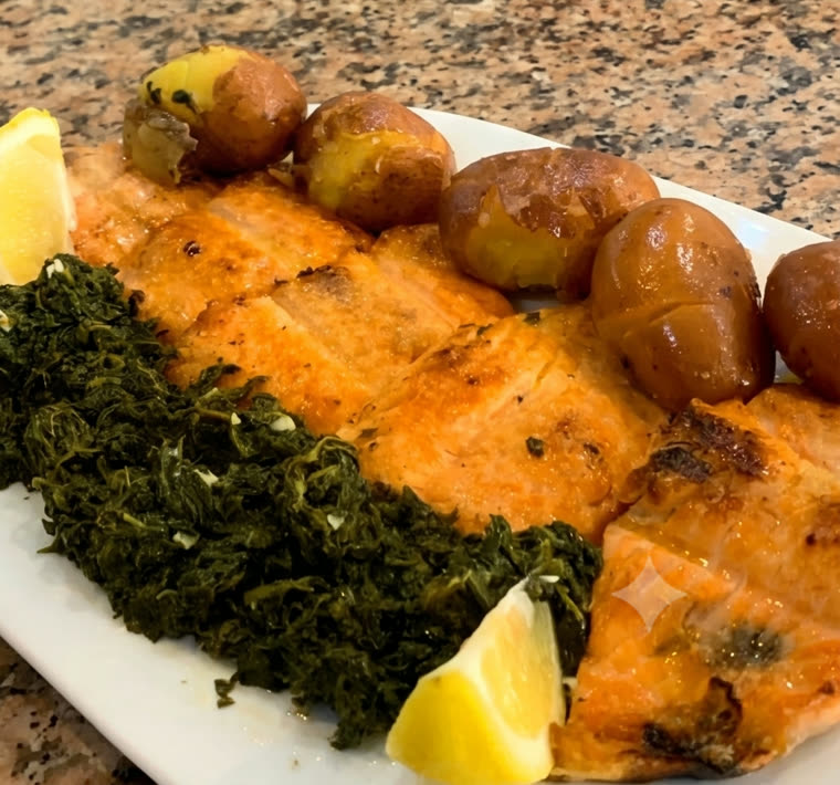 Salmão, Batata a Murro e Grelos